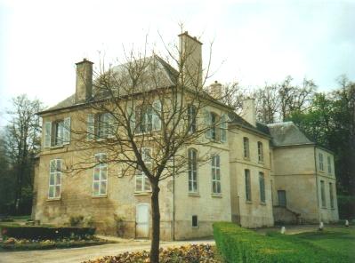 Agrandir la photo du chteau de la Douye  Bthisy