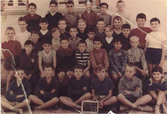 Bthisy St Pierre, photo de classe de garons 1957 / 1958